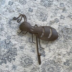 Ant Wall Hook